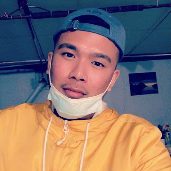 Profile Picture of Jimmy Chareunsouk (@jimmychare) on Poshmark