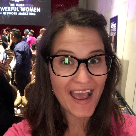 Profile Picture of Jessica Wilking (@jessicawilking) on Poshmark