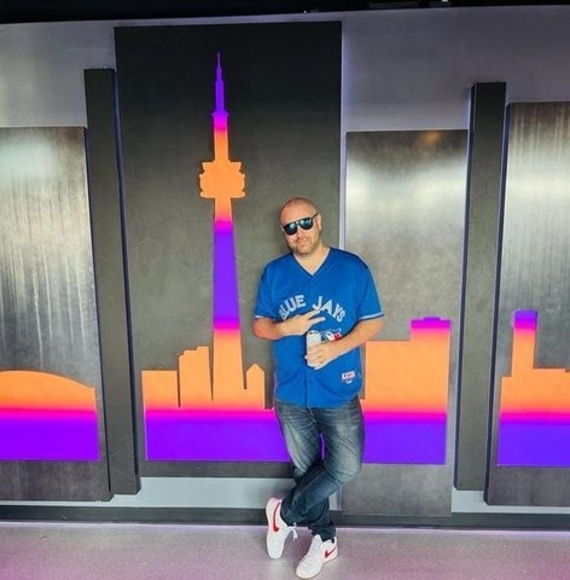 Profile Picture of Christopher Fitzgerald (@wexfordsfitz) on Poshmark