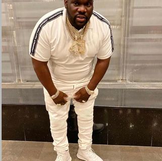 Profile Picture of Joseph Knapp (Rich man zone) (@sarah.frosh.984) on Facebook