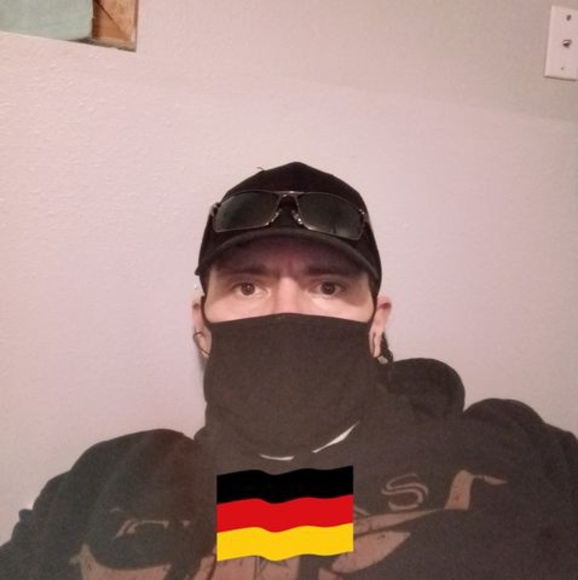 Profile Picture of Guy Smith (@dasixx) on Poshmark
