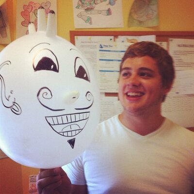 Profile Picture of Zach Neff (@ZachnessMonster) on Twitter