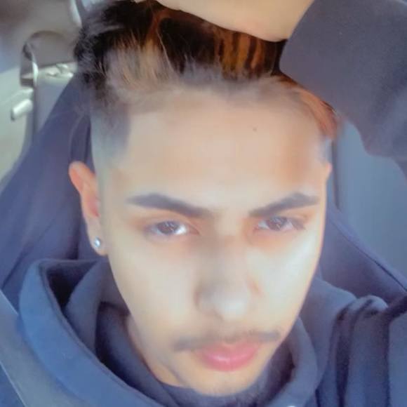 Profile Picture of Ivan Alfaro (@i3gxb) on Poshmark