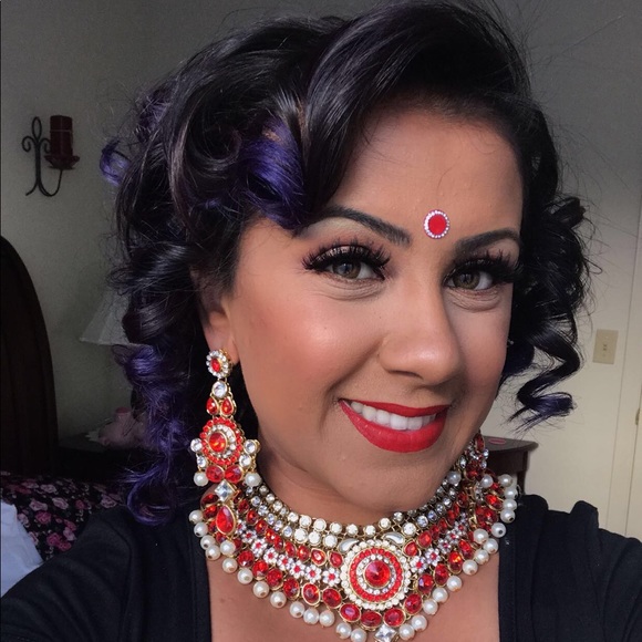 Profile Picture of Amanda Chawla (@amandachawla) on Poshmark