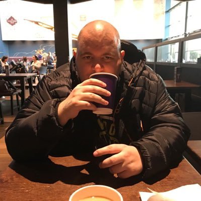 Profile Picture of Davee (@stephen25252963) on Twitter
