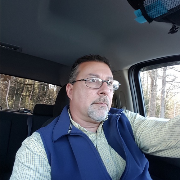 Profile Picture of Paul Vaillancourt (@paul7577) on Poshmark