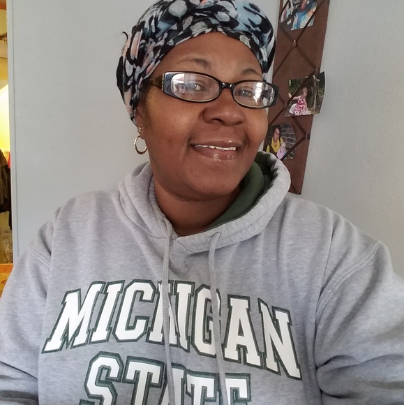 Profile Picture of Jenine Stephens (@neen1957) on Poshmark