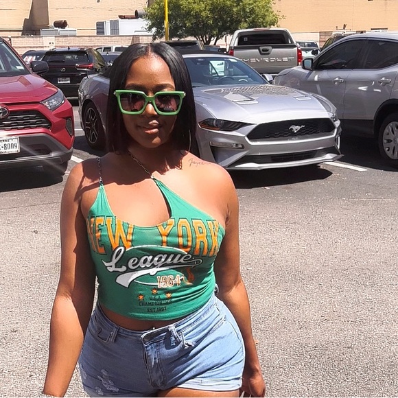 Profile Picture of Jada Curry (@curryjada) on Poshmark