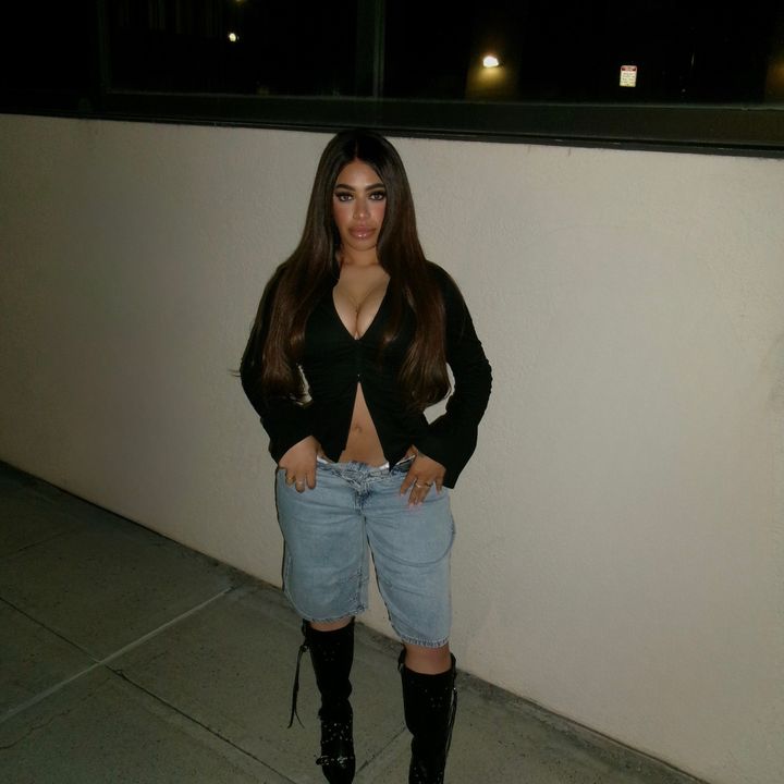 Profile Picture of Lisette De Leon (@lisettedeleonn) on Tiktok