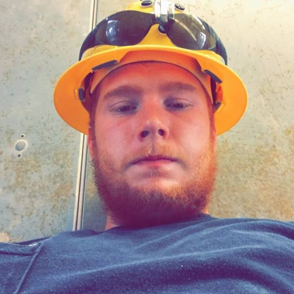 Profile Picture of Alex Mcgill (@rodeojunkie17) on Poshmark