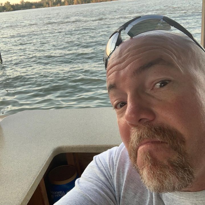 Profile Picture of Alan Knepper (@sixstringpicker8) on Tiktok