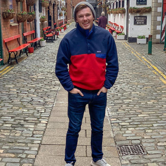 Profile Picture of Travis Wright (@wrighttm) on Poshmark