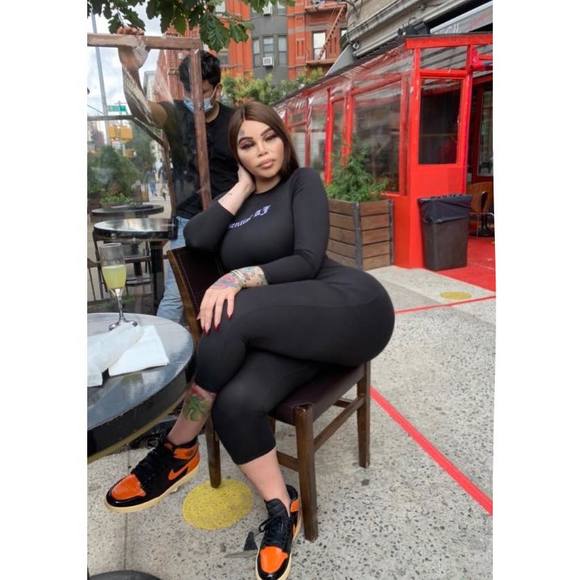 Profile Picture of Bianca Cherry (@bbebeaddie) on Poshmark