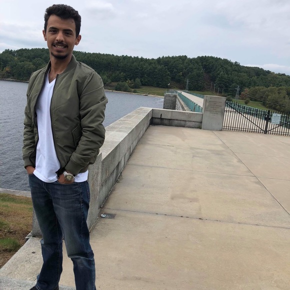 Profile Picture of Zaid Assaf (@zaidadnan) on Poshmark
