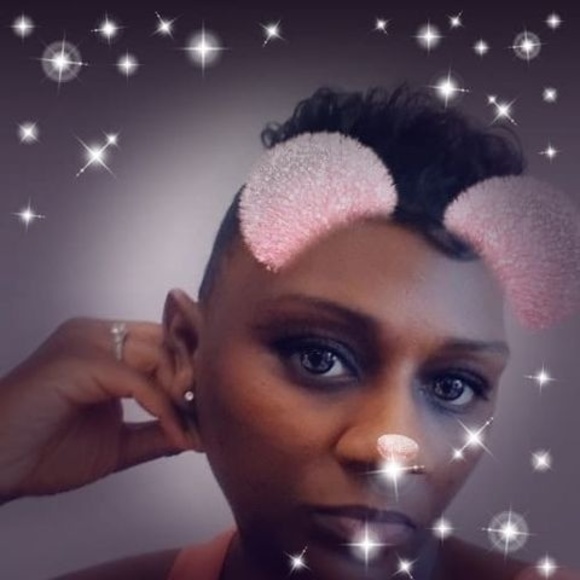 Profile Picture of Margaret Carthan (@margaretcarthan) on Poshmark