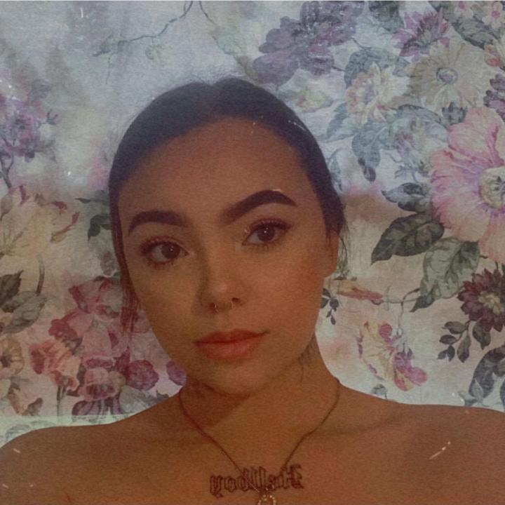 Profile Picture of   i got his user at the end... (@ssummerrrosee) on Tiktok