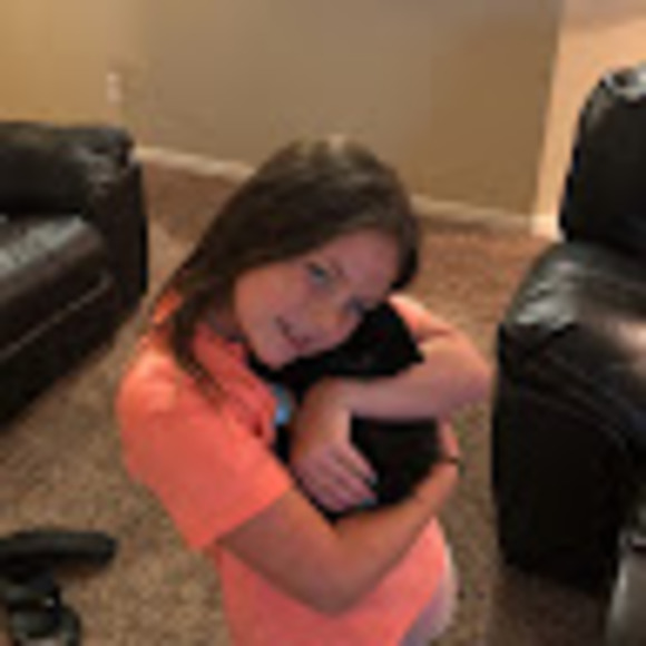 Profile Picture of Jessica Mainetti (@jmainetti30) on Poshmark