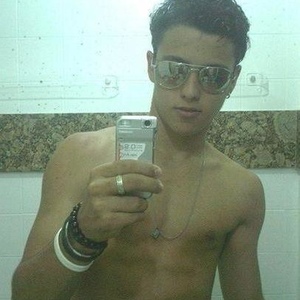 Profile Picture of Ernesto Almendaris (@teto_almendra) on Myspace