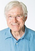 Profile Picture of Dennis Holahan - Wikipediaon Wikipedia