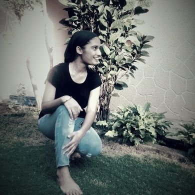 Profile Picture of Simrat Kaur (@simratkaur_207) on Twitter