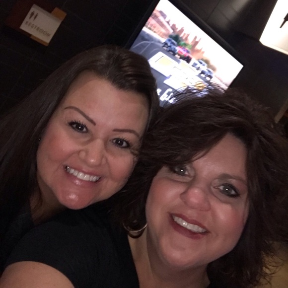 Profile Picture of Candaice Whitaker (@tilly9448) on Poshmark