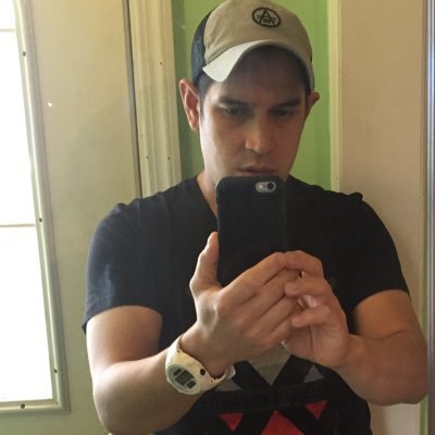 Profile Picture of Boris (@BorisChavez32) on Twitter