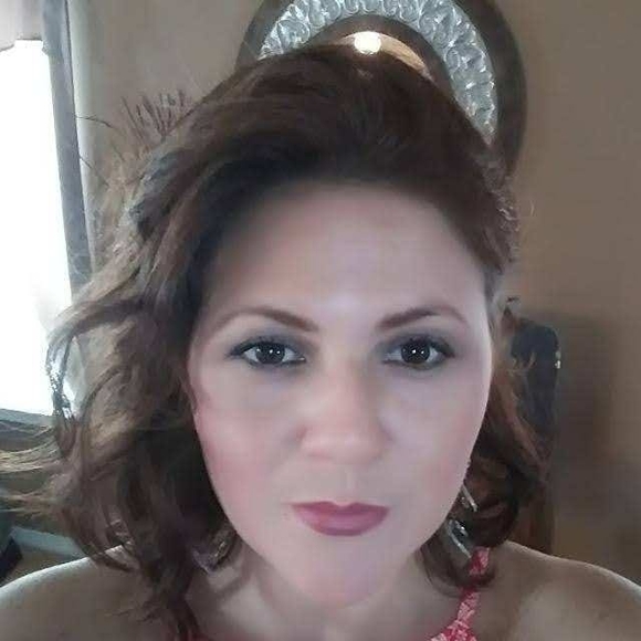 Profile Picture of Leticia Preciado (@lety2011) on Poshmark