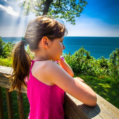 Profile Picture of Cecelia Jean Stutz (@@CeceliaJeanStut) on Twitter