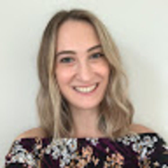 Profile Picture of Megan Matesic (@meg_mat) on Poshmark