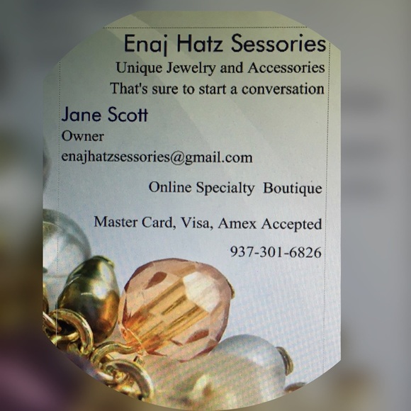 Profile Picture of Jane Scott (@enajsessories) on Poshmark