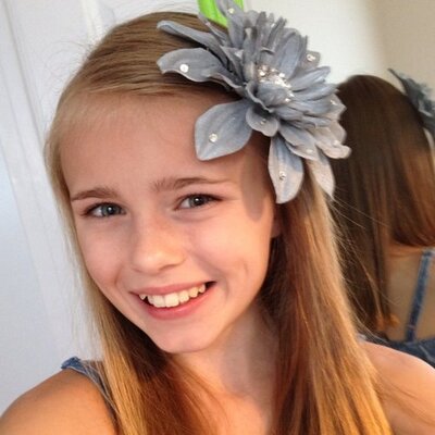 Profile Picture of Emily Knowles (@Emilyknowles1D) on Twitter