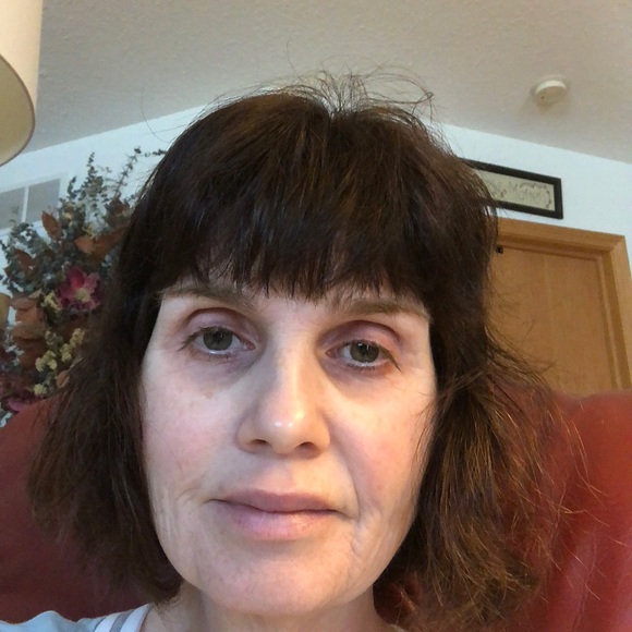 Profile Picture of Denise Kozell (@kozell2) on Poshmark