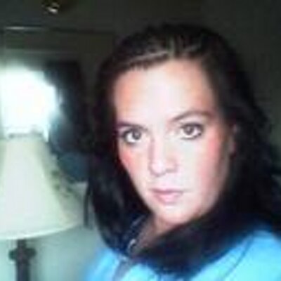 Profile Picture of Heather Kenyon (@sweetgurl74) on Twitter