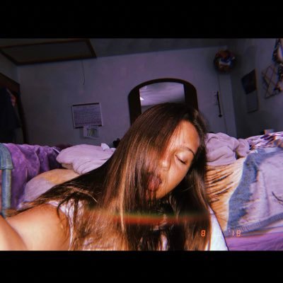 Profile Picture of Tori Lloyd (@ToriLloyd10) on Twitter