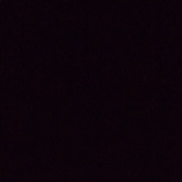 Profile Picture of Sabriel Crumbie (@sabrielcrumbie) on Poshmark