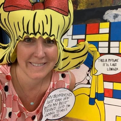 Profile Picture of Kim Landers (@mslandersart) on Twitter