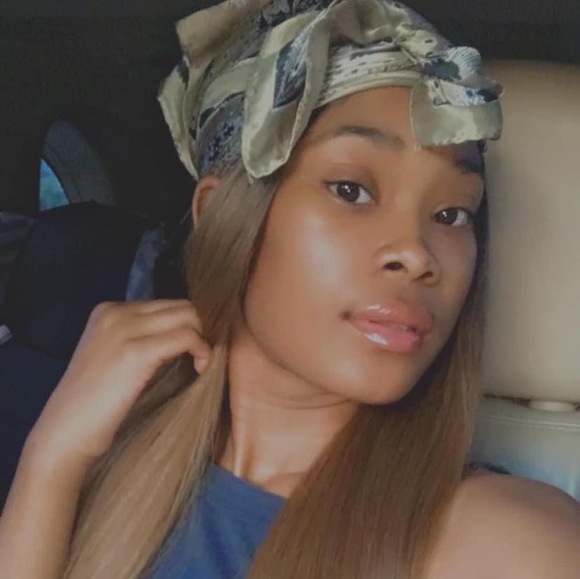 Profile Picture of Lakeria Kelly (@lakeriakelly) on Poshmark