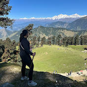 Profile Picture of Vaishali Pandey (@VarshastravelDiaries) on Youtube