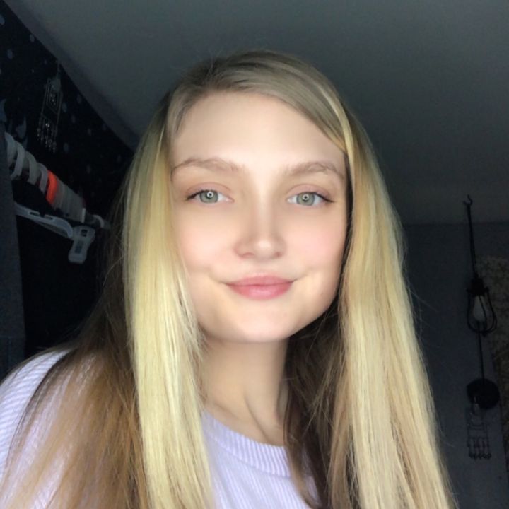 Profile Picture of Jenna (@jennabrant87) on Tiktok