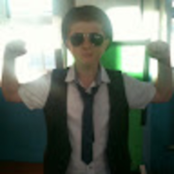 Profile Picture of Brian Miller (@brianmiller711) on Poshmark