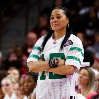 Profile Picture of Dawn Staley (@dawntaley) on Tiktok