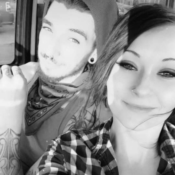 Chrissy Ward - Poshmark Profile Picture of Chrissy Ward (@chrissyward345) on Poshmark