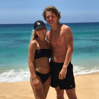Profile Picture of John Acklin (@j_ack15) on Twitter