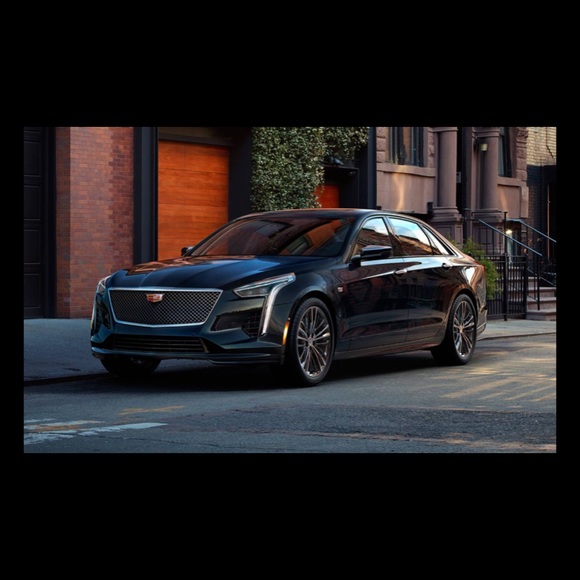 Profile Picture of Cristian Luna (@clunagonzalez26) on Poshmark