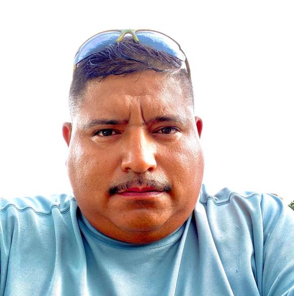 Profile Picture of Alberto Barraza (@adriel09) on Poshmark