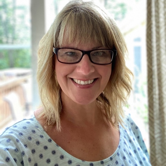 Jerilee Carney - Poshmark Profile Picture of Jerilee Carney (@jericarn) on Poshmark