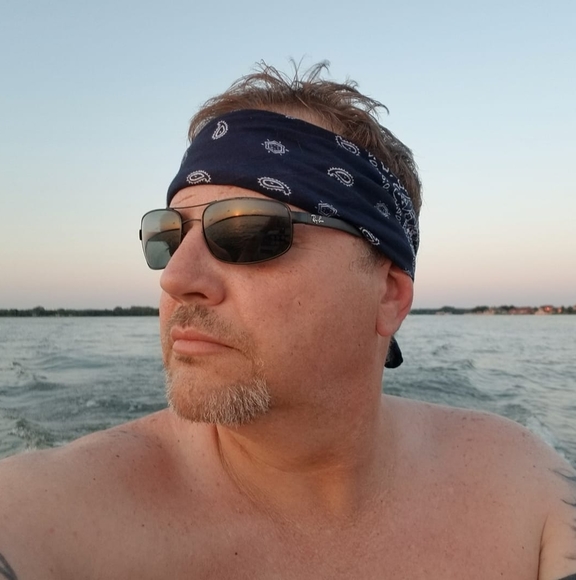 Profile Picture of Billy Batts (@ssgbbatts) on Poshmark