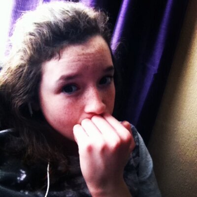 Profile Picture of Hollie Case (@swagy_skittles) on Twitter