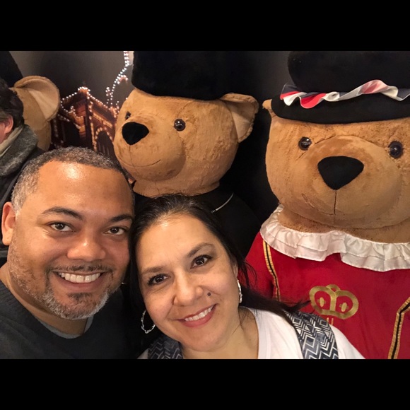 Profile Picture of Bryan Beverly (@bryanbeverly) on Poshmark