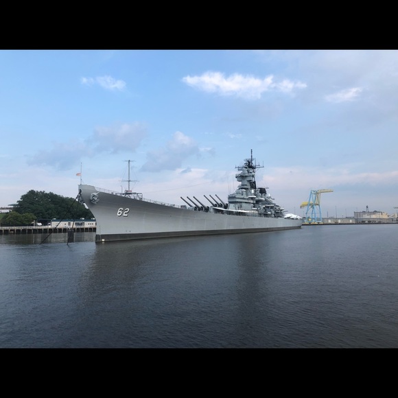 Profile Picture of Kevin Peters (@kevo22739) on Poshmark